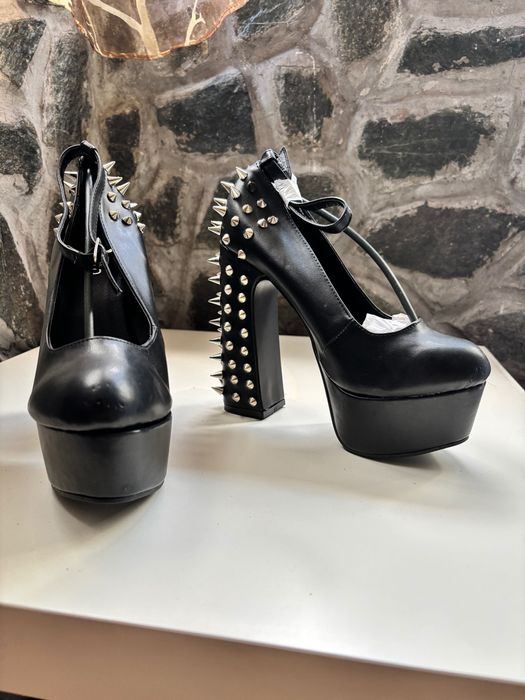 Дамски обувки на ток