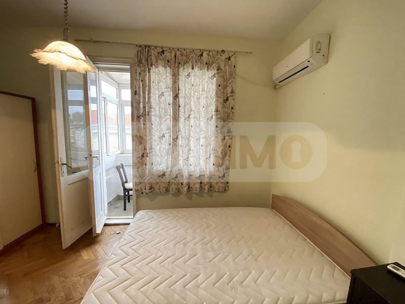 Дава се под наем Тристаен апартамент в Варна, Гръцка махала - 90 кв.м за 400 € - Снимка #10