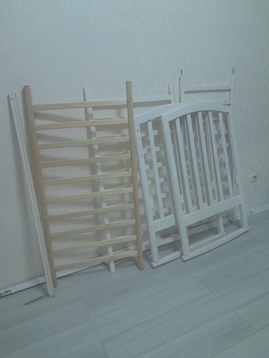 Кроватка детская