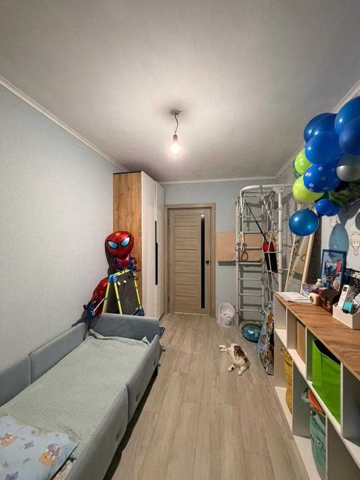 Продается 2 ком квартира район Автопарк