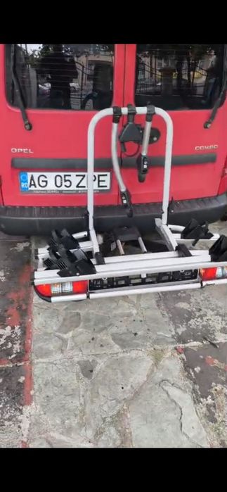 Vând suport biciclete pe cârlig Atera DL3 culisant pe sine în exterior