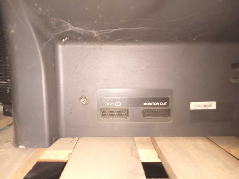 Продам кинескопный  телевизор DAEWOO диагональ 29