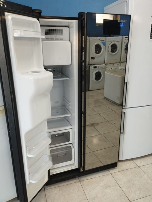 Холодильник Самсунг рабочий 100%