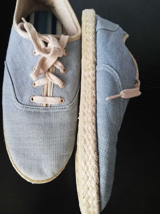 Pantofi albastri cu șiret 38 (23 cm)