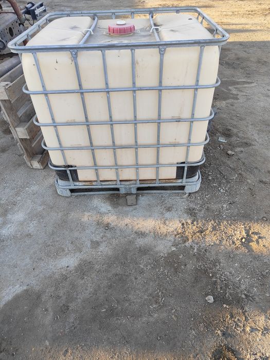 Продам евро бочки на 1000л