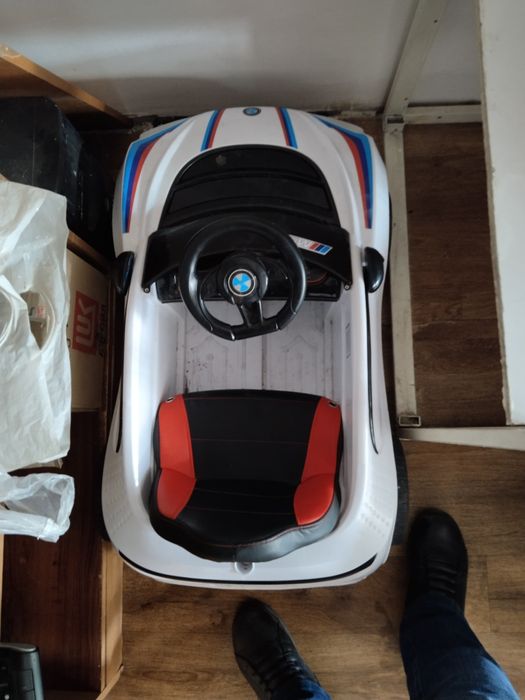 Детская электро машинка