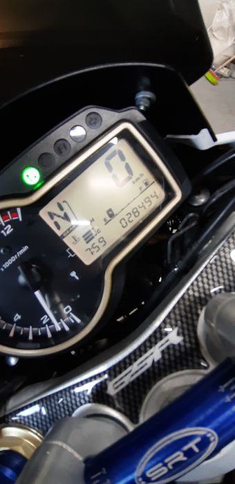 Suzuki gsr 750 an 2015