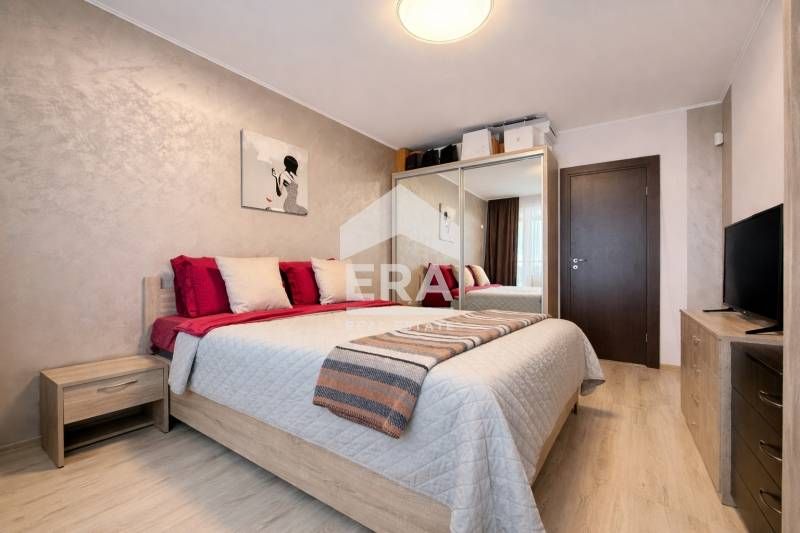 Продава се Двустаен апартамент в София, Малинова долина - 80 кв.м за 1263 €/кв.м - Снимка #6