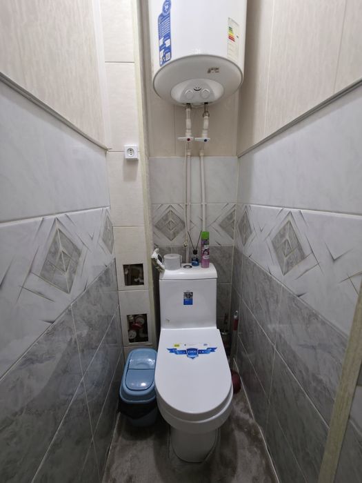 4 xonali kvartira sotiladi 4 etaj. Barcha narsalari bilan. RASMDAGI