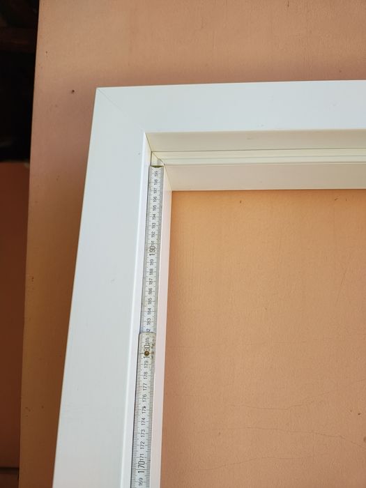 Ușa de interior cu toc din MDF