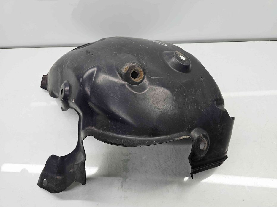 Carenaj roata dreapta fata Renault Megane 3 (B95) [Fabr 2008-2016] 638