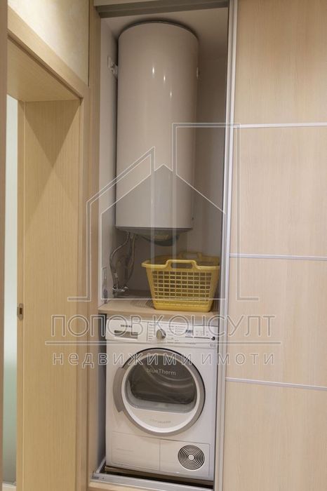 Дава се под наем Тристаен апартамент в Пловдив, Мараша - 118 кв.м за 782.85 € - Снимка #12