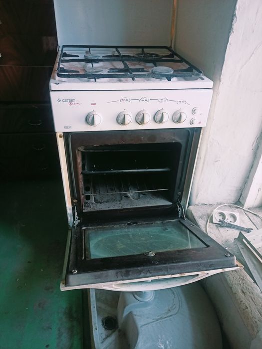 Продается газ плита