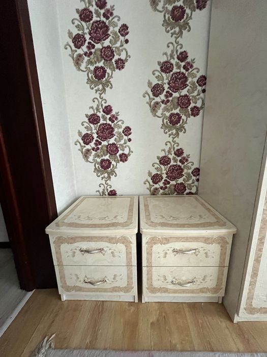 Мебель молочный цвет