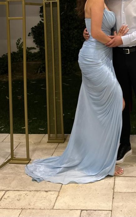 Vând rochie,mărimea 40!