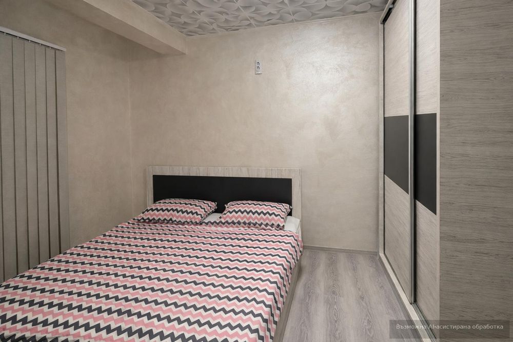 Дава се под наем Тристаен апартамент в Варна, Бриз - 90 кв.м за 548.25 € - Снимка #3
