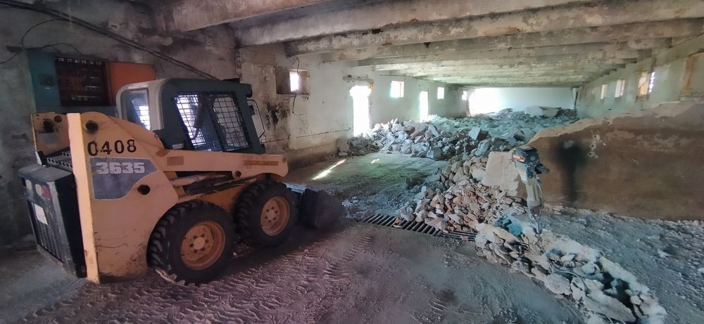 Услуги с мини челен товарач