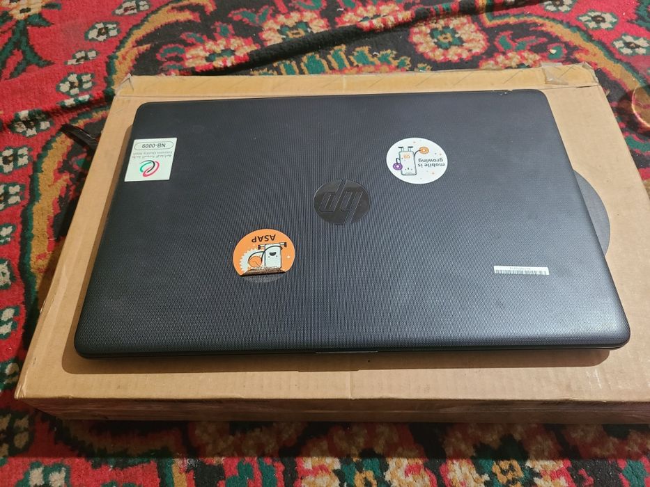 HP kompyuter  2 000 00 som