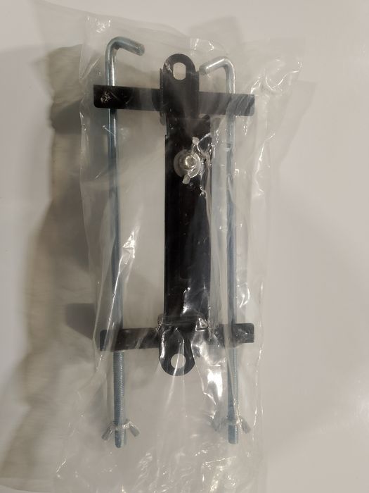 Универсальное крепление АКБ