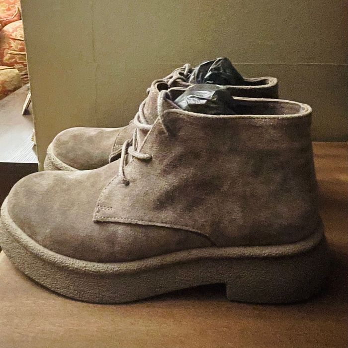 Женские осенние ботинки