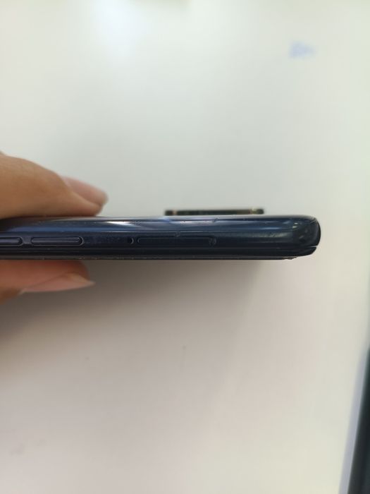 Продам телефон OPPO A72