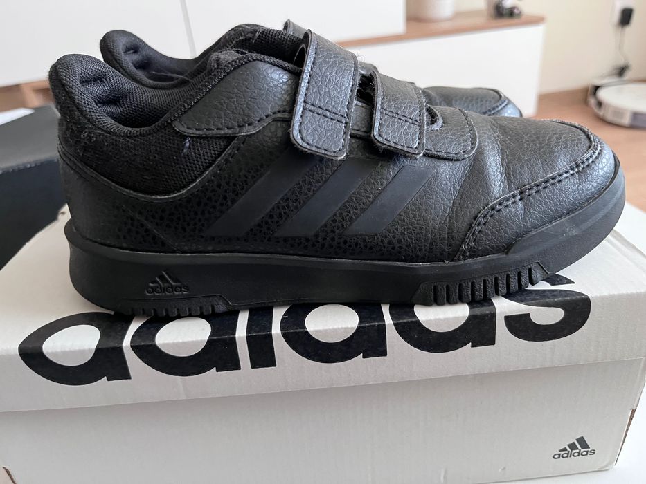 Маратонки и кецове adidas и skechers