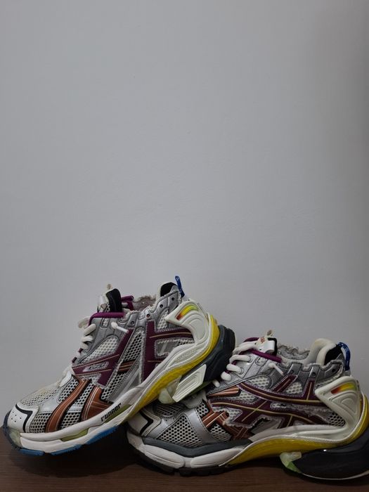 Balenciaga runners