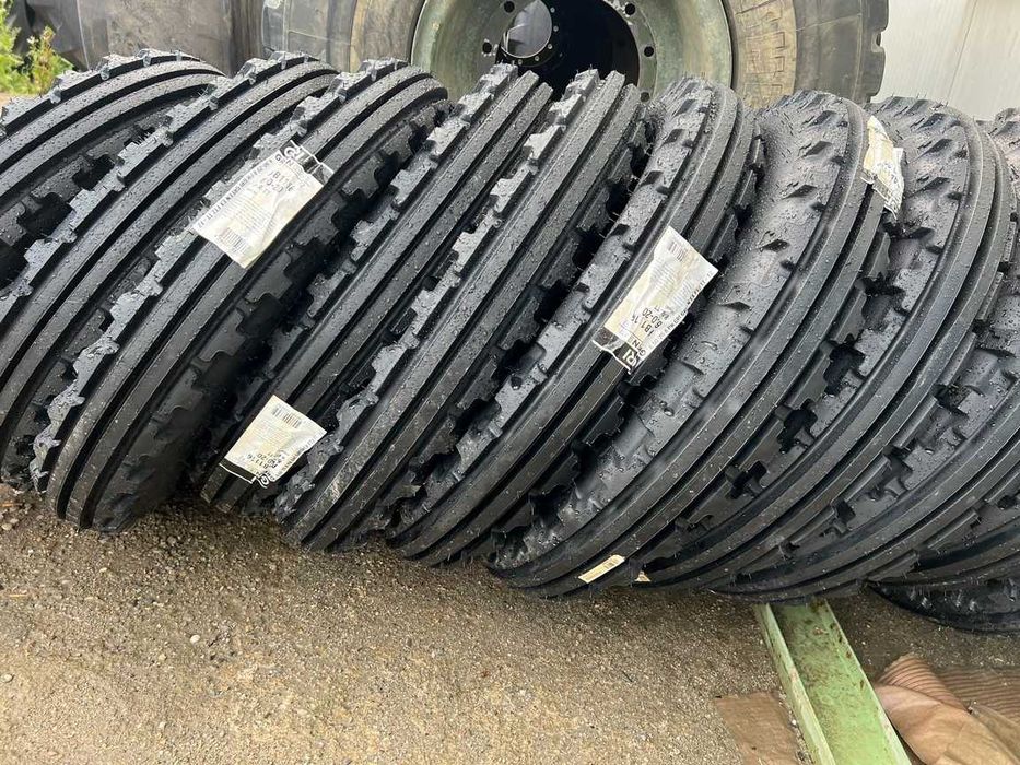 Cauciucuri cu 8 pliuri 6.50-20 noi marca GRI pentru tractor fata U650