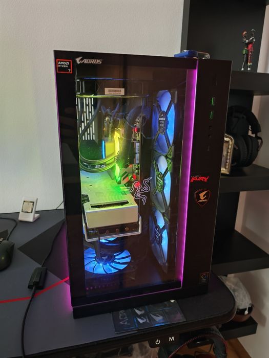 Carcasa lian li o11 razer edition