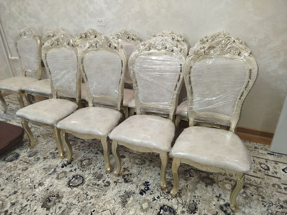 Eski turdagi mebel va stullarni tamirlaymiz yangi holatdagiday qilib b