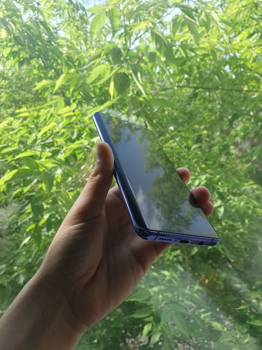 Продам телефон Mi Note 10 Lite