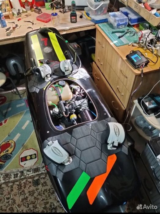 Продам сёрф доску бензиновую