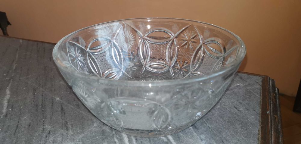 Кристална ваза 26 см. чешки кристал , висока + кристална фруктиера