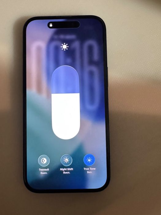 Iphone 15 128gb.