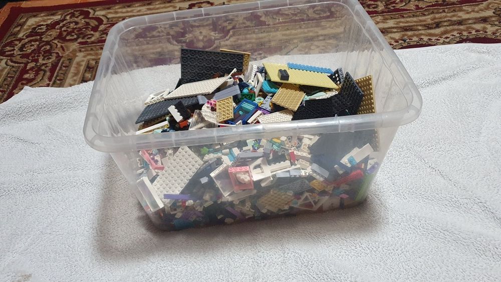 Продам ЛЕГО, 4.5 килограмм