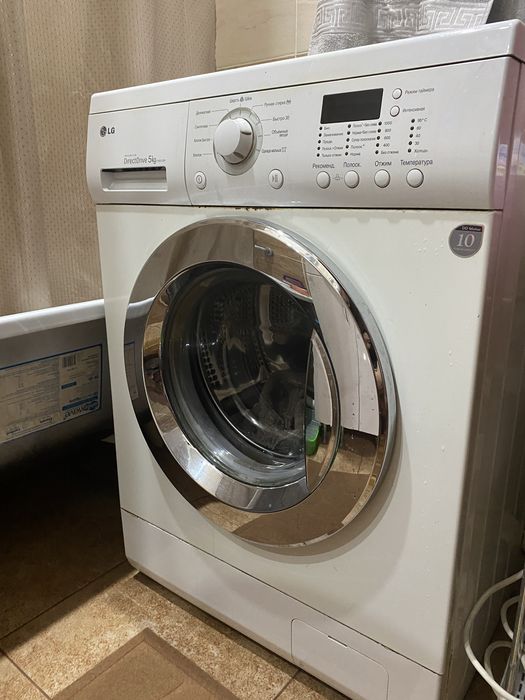 Продам стиральную машину LG