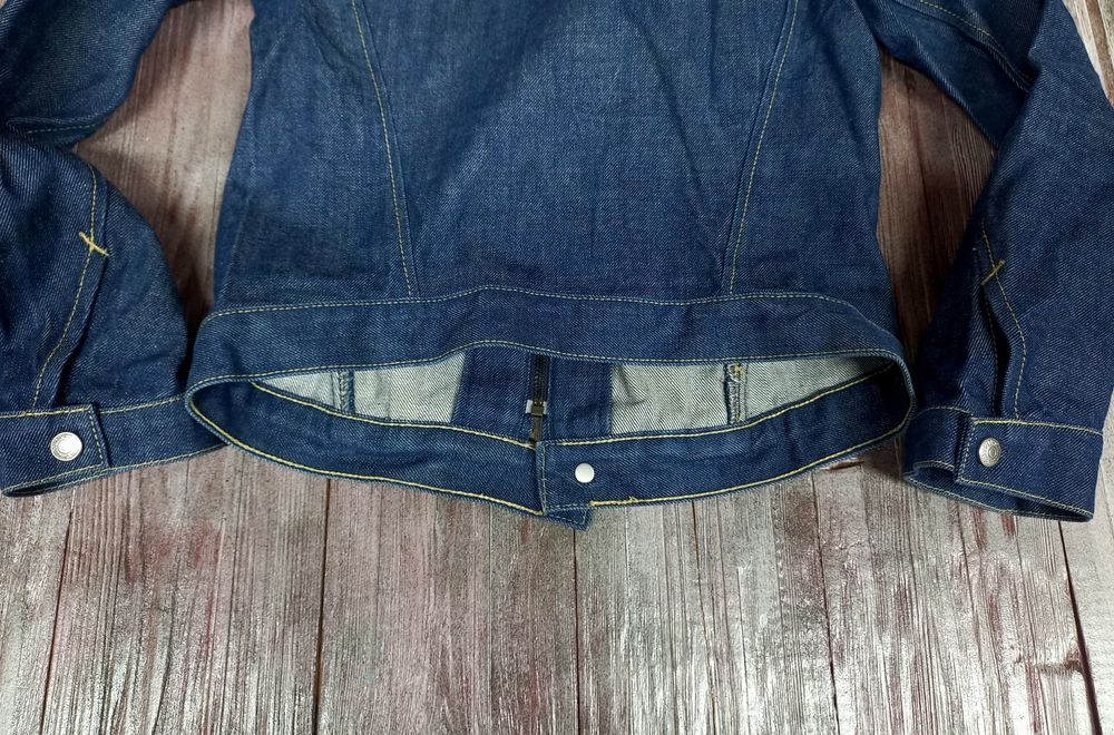 Редкая находка!! Джинсовая куртка от Levis. США