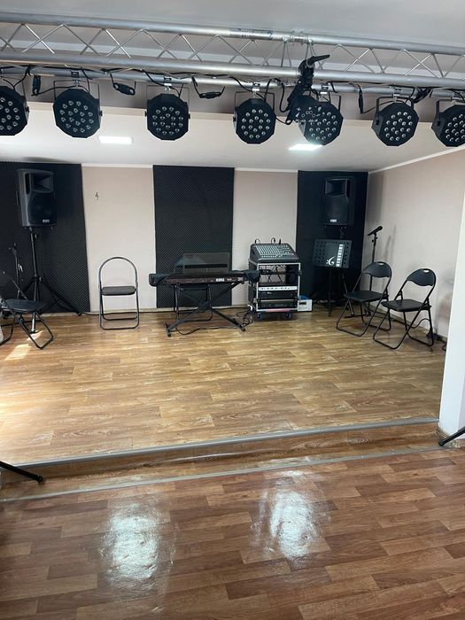 Sală repetiții muzicale.