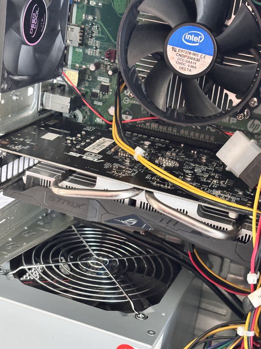 Vând & Schimb PC light Gaming • Mentenata completă • Stare foarte bună