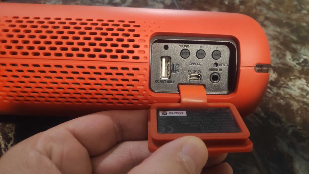 Sony SRS-XB22 блутут колонка