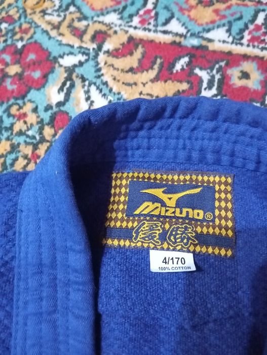 Продам Кимоно почти новый