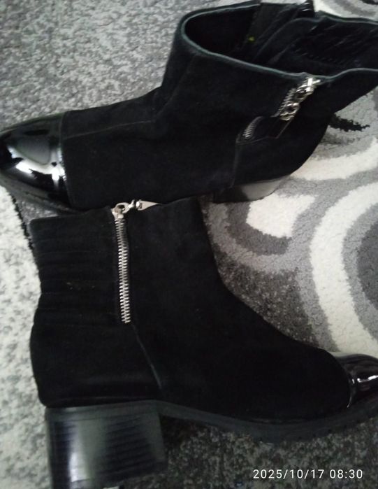 Продам ботинки , сапоги . Женские