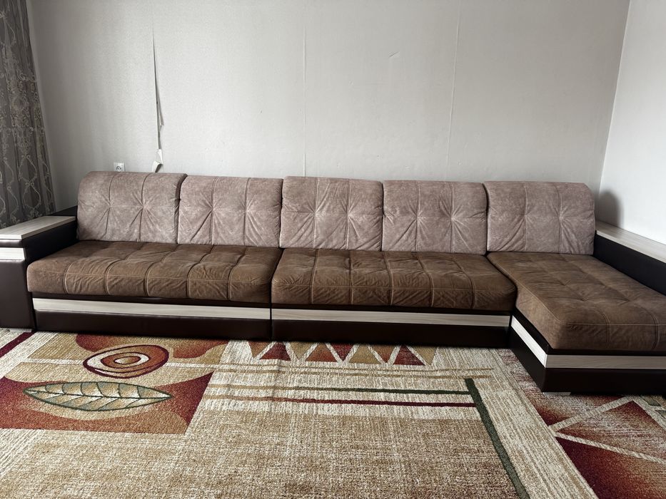 Диван большой уголовой