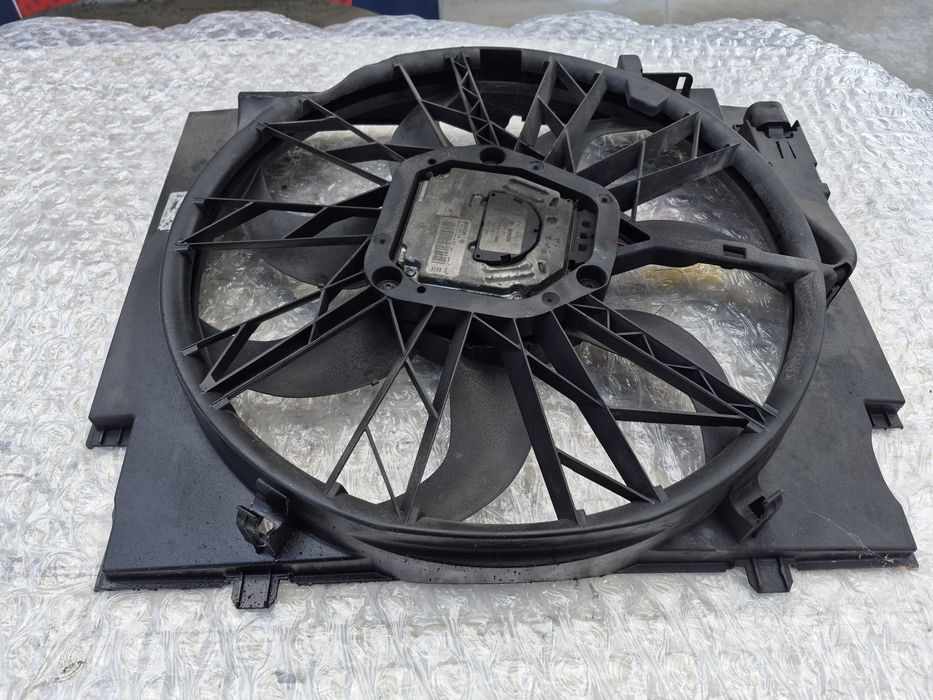 Охлаждаща перка за двигател  BMW E60,3d