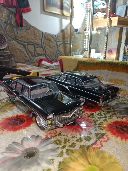 Газ 13 Чайка 1:18 Чисто нова