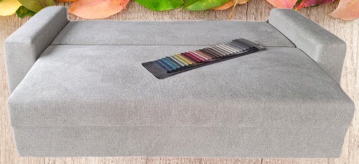 Продавам диван, с функция сън , нов!