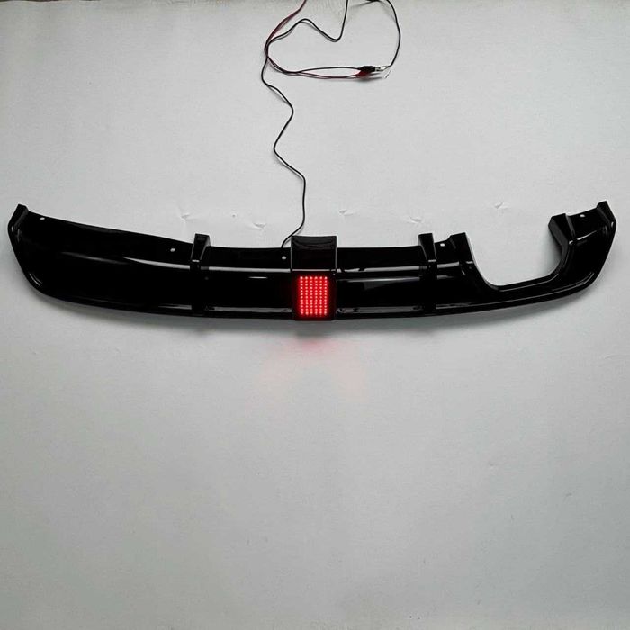 БМВ Ф30 F31 BMW F30 F31 Дифузьор за задна броня LED STOP F1
