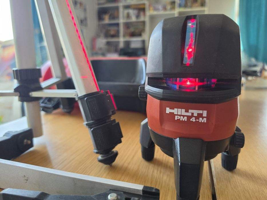 Hilti Мултилинеен лазерен уред PM 4-M Нивелир
