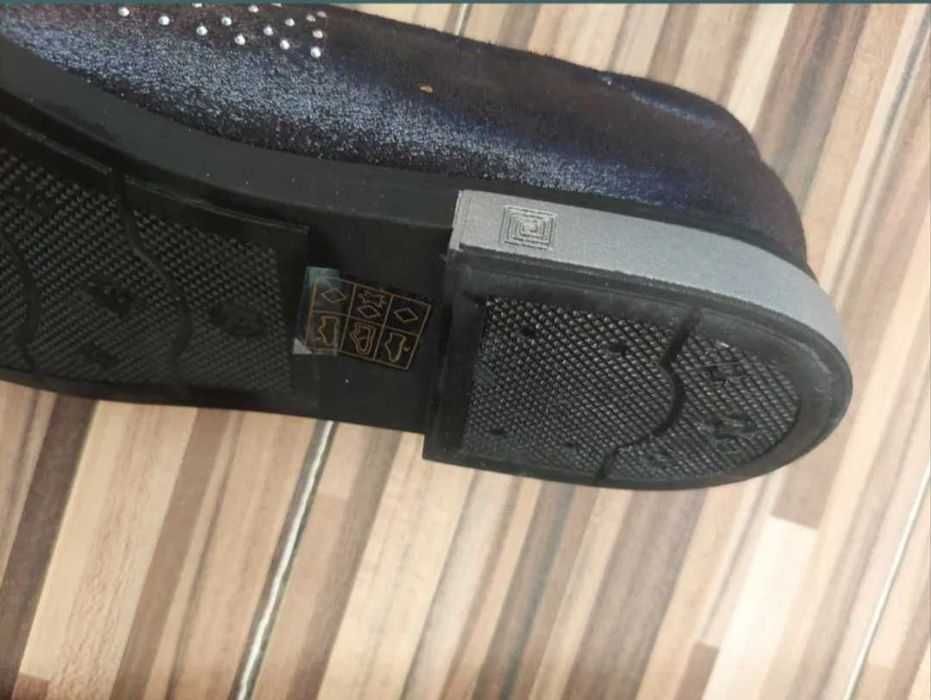 Pantofi sidefați casual cu pietricele 37