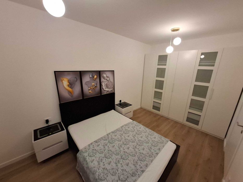 Inchiriez apartament cu 2 camere complet mobilat, utilat Pleiades Residence